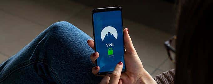 cell-vpn - Online Tech Tips The Reality of Safe Mobile Hotspot Tethering image - cell-vpn